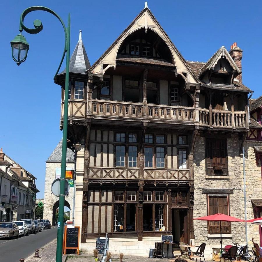 La Maison Des Arts Moret-sur-Loing Exterior photo